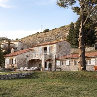 Maison 6 pièces 995000 €