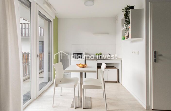 Grand studio PMR - Immeuble récent — photo 2