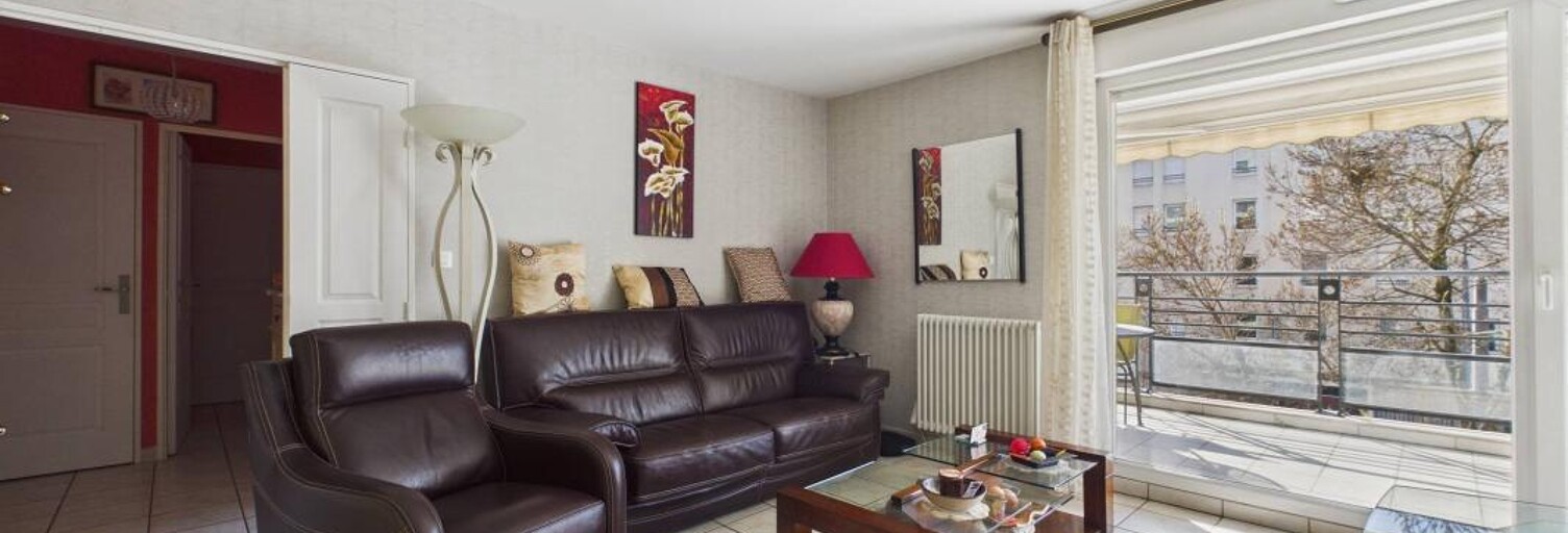 Appartement 2 Pièces 50 m² à vendre à Bron (69500)