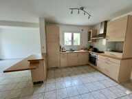 Maison familiale avec vie de plain-pied – Plescop Centre — photo 4