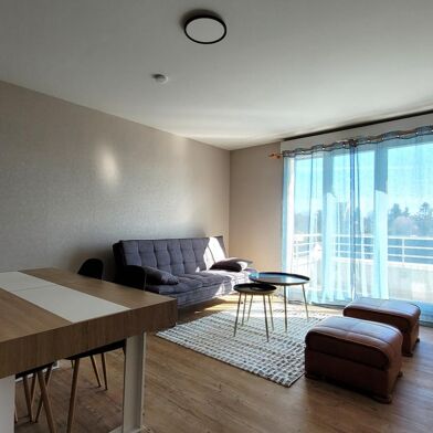 Appartement 2 pièces 725 €