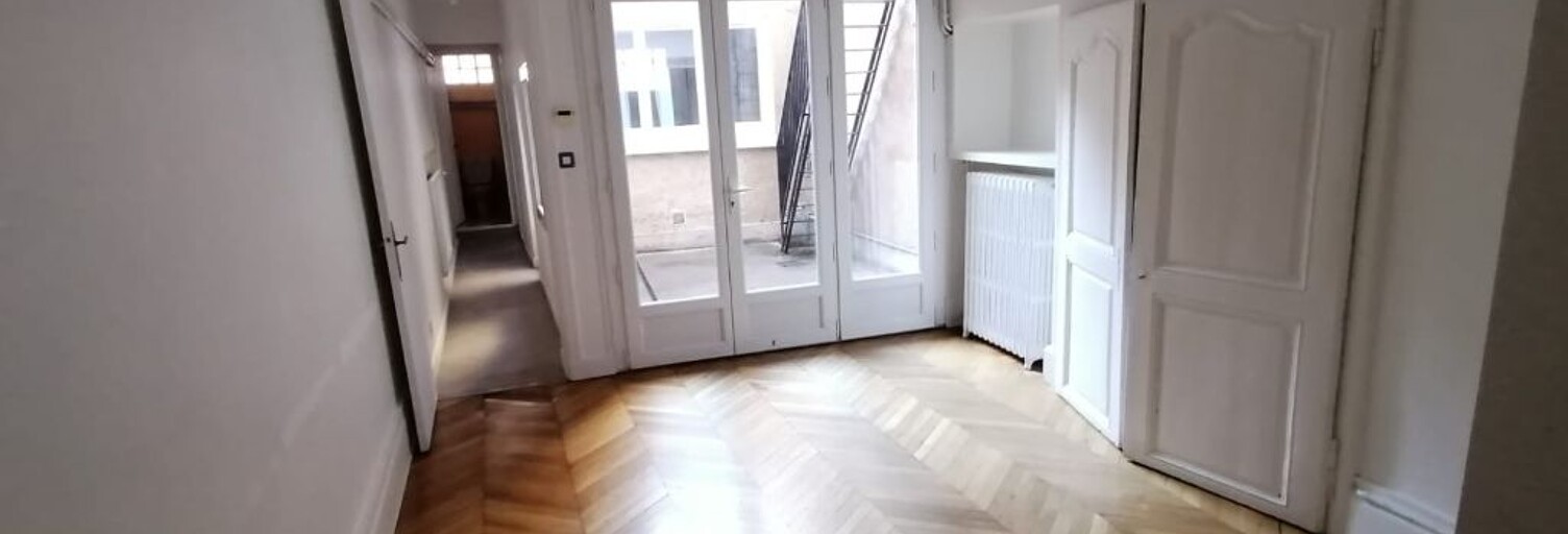 Maison 5 Pièces 121 m² à louer à Poitiers (86000)