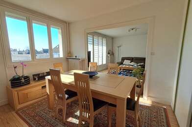 Appartement 4 pièces 131000 €