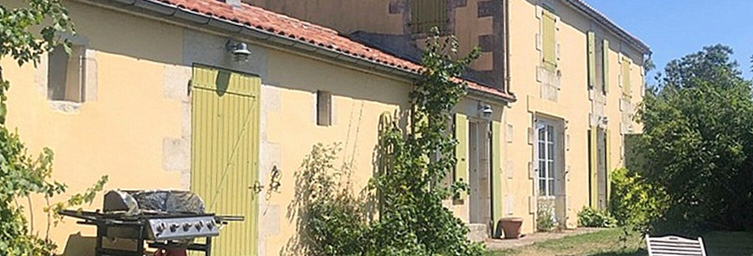 Maison 4 Pièces 144 m² à vendre à Saint-Jean-de-Liversay (17170)