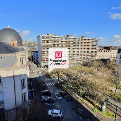 Appartement 5 pièces 187620 €