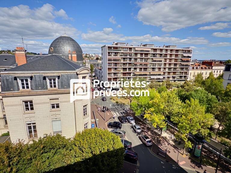 Appartement  T5/6 d'env. 106 m2 en dernier étage  avec 3/4 ch. et cave dans secteur prisé sur PERIGUEUX (24000) — photo 1