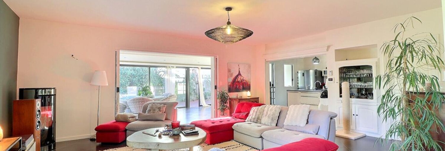 Maison 5 Pièces 176 m² à vendre à Sanary-sur-Mer (83110)