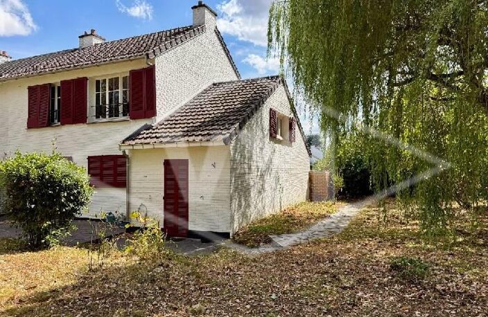 Vente maison 6 pièces 104 m² Combs-la-Ville (77380) — photo 3