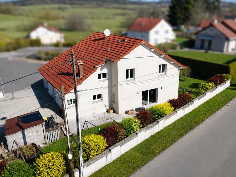FERRIERES-LE-LAC - GRANDE MAISON — photo 1