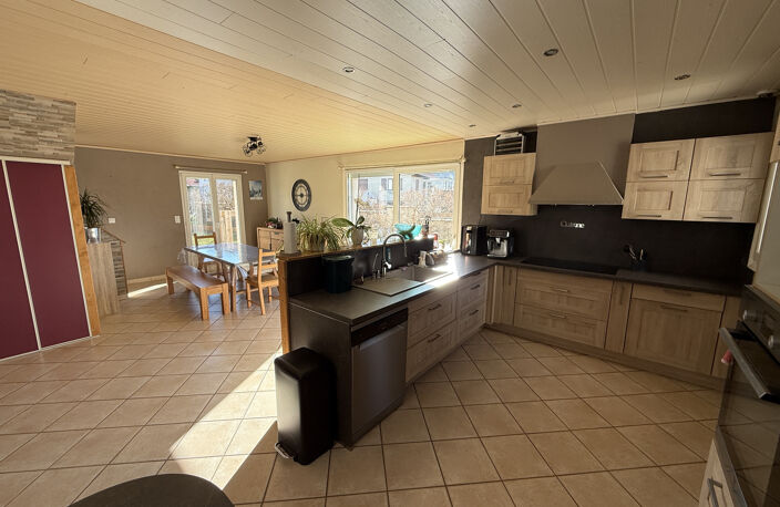 FERRIERES-LE-LAC - GRANDE MAISON — photo 3