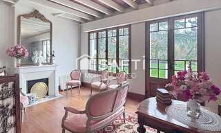 Maison 7 Pièces 192 m² à vendre à Sainte-Terre (33350)