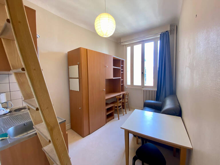 STUDIO MEUBLE / SECTEUR MONTLOSIER — photo 1