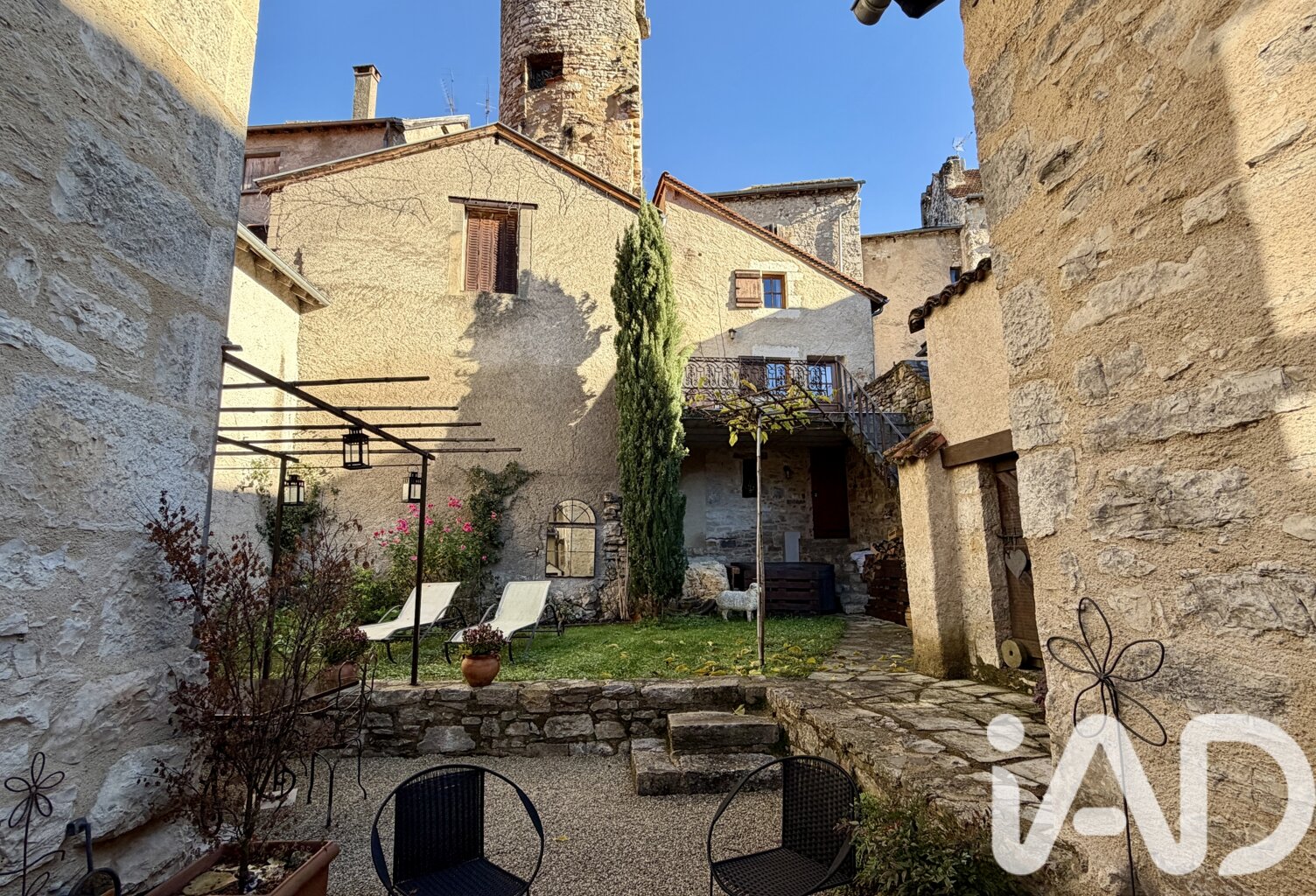 Vente Maison de ville 8 pièces — photo 1