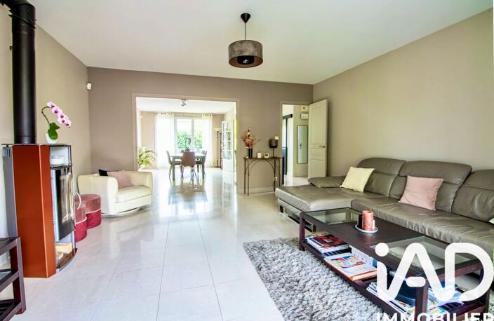 Vente Maison traditionnelle 7 pièces — photo 2