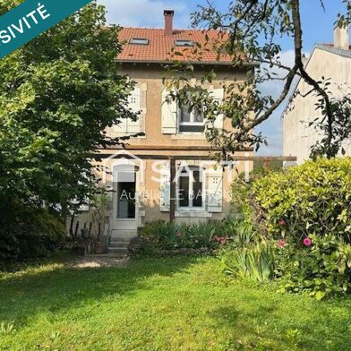 Maison 7 pièces 319000 €