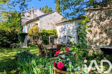 Maison 10 pièces 745200 €
