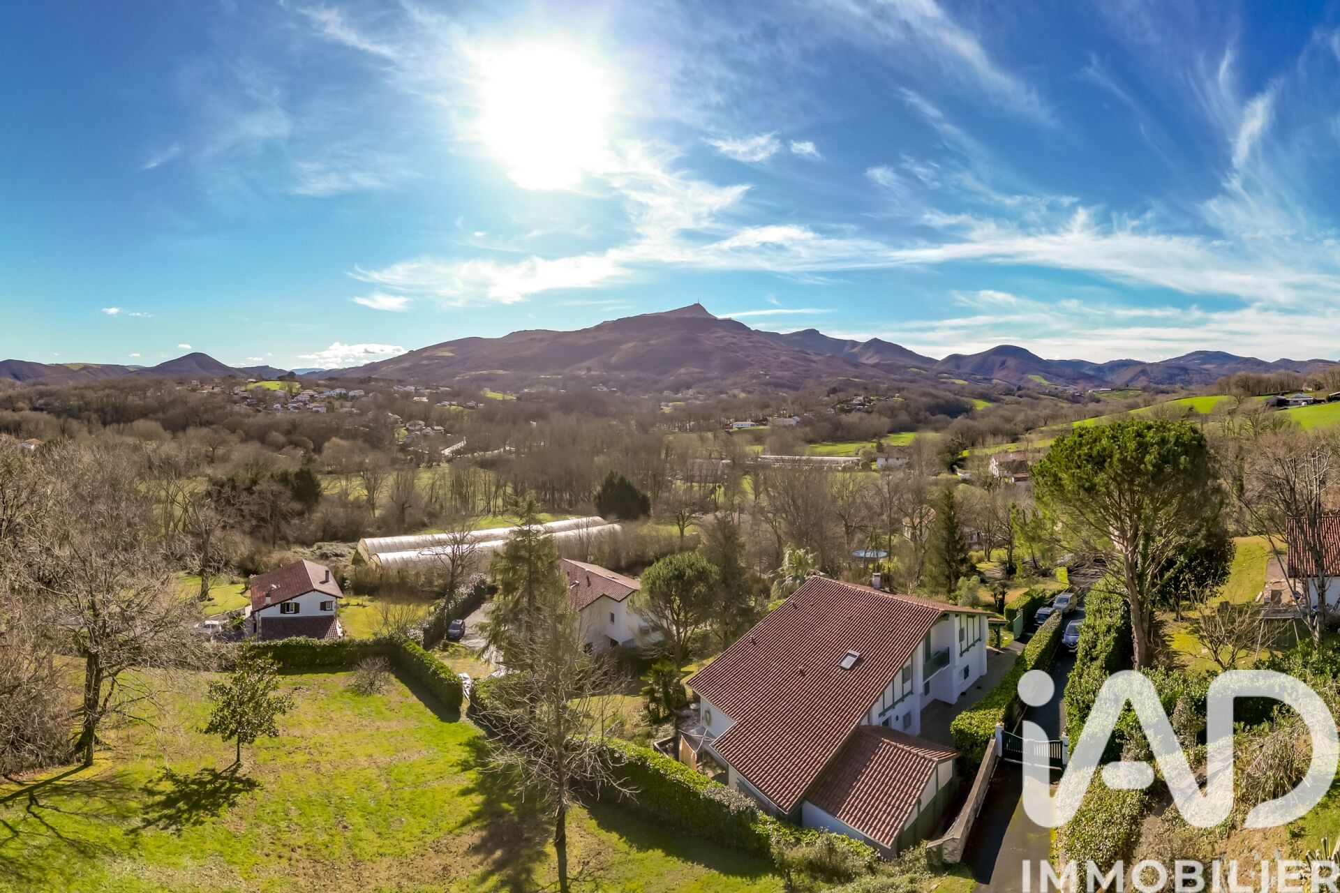 Vente Maison/villa 7 pièces - Photo 2