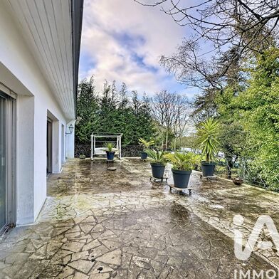 Maison 8 pièces 582000 €