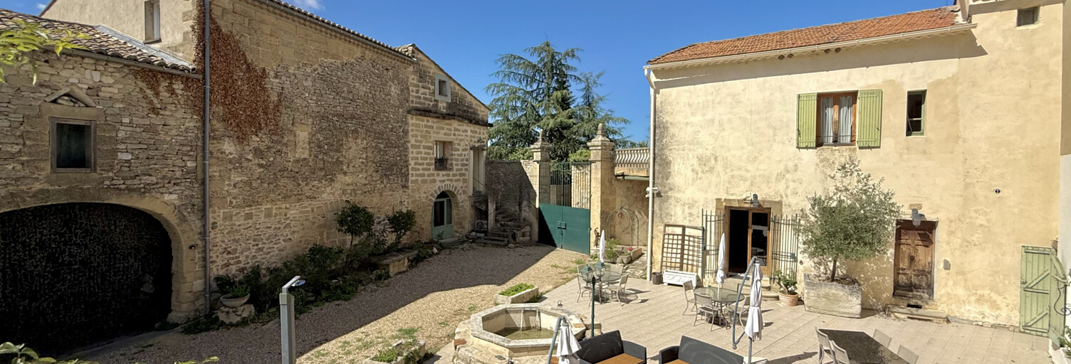 Maison 17 Pièces 510 m² à vendre à Uzès (30700)