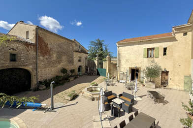 Maison 17 pièces 885000 €