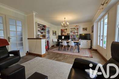 Maison 5 pièces 275600 €