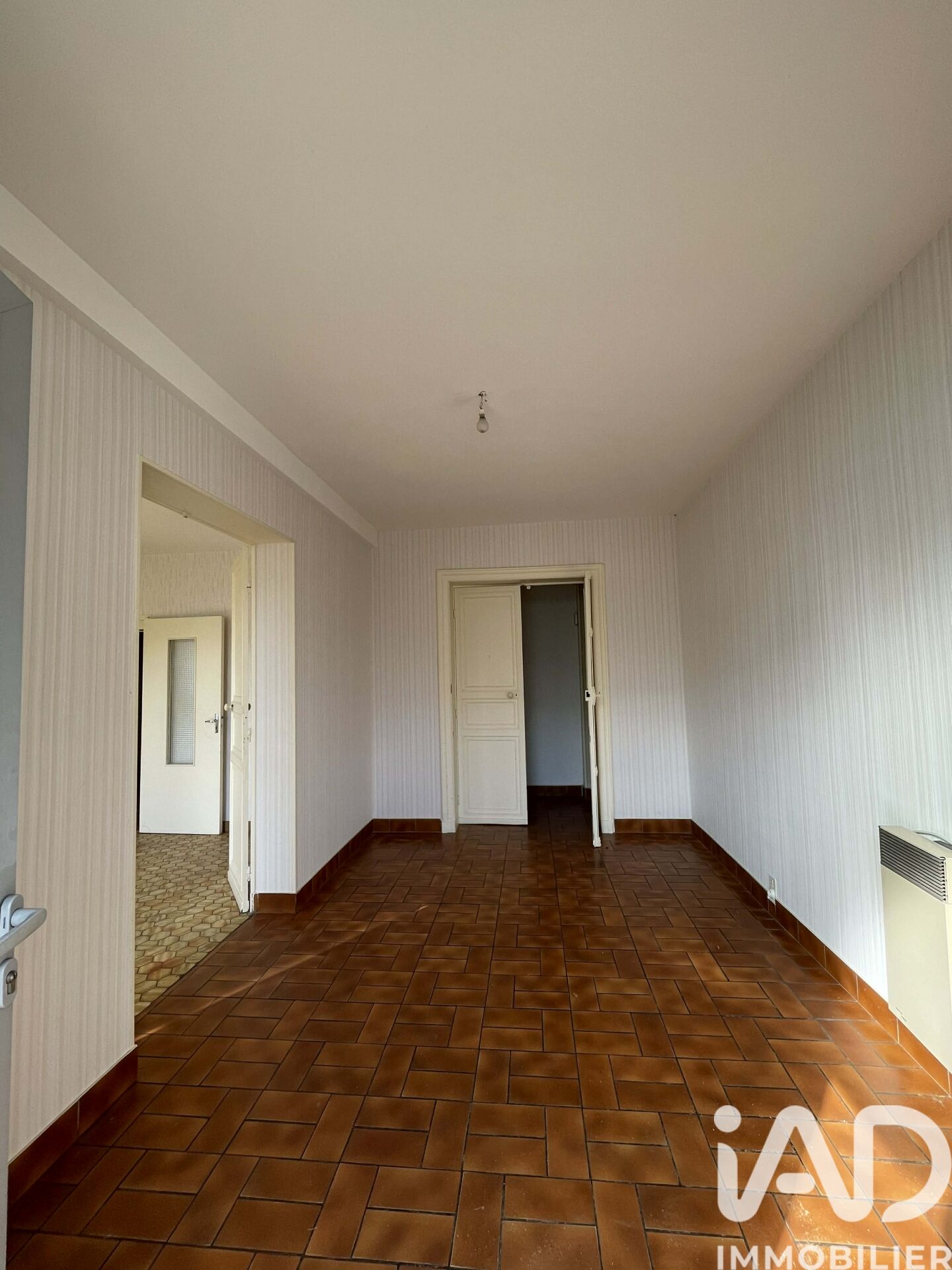 Vente Maison/villa 10 pièces - Photo 2