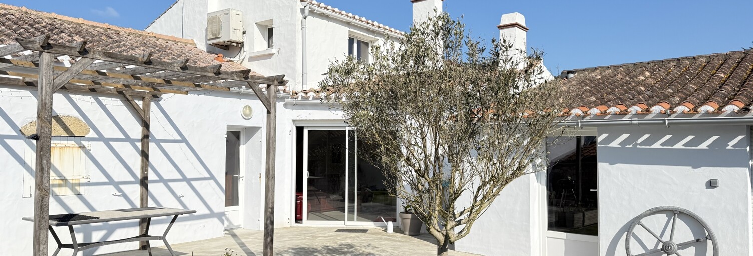 Maison 5 Pièces 84 m² à vendre à L'Épine (85740)
