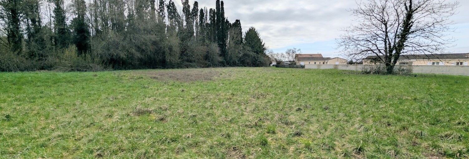 Terrain  3164 m² à vendre à Chassors (16200)