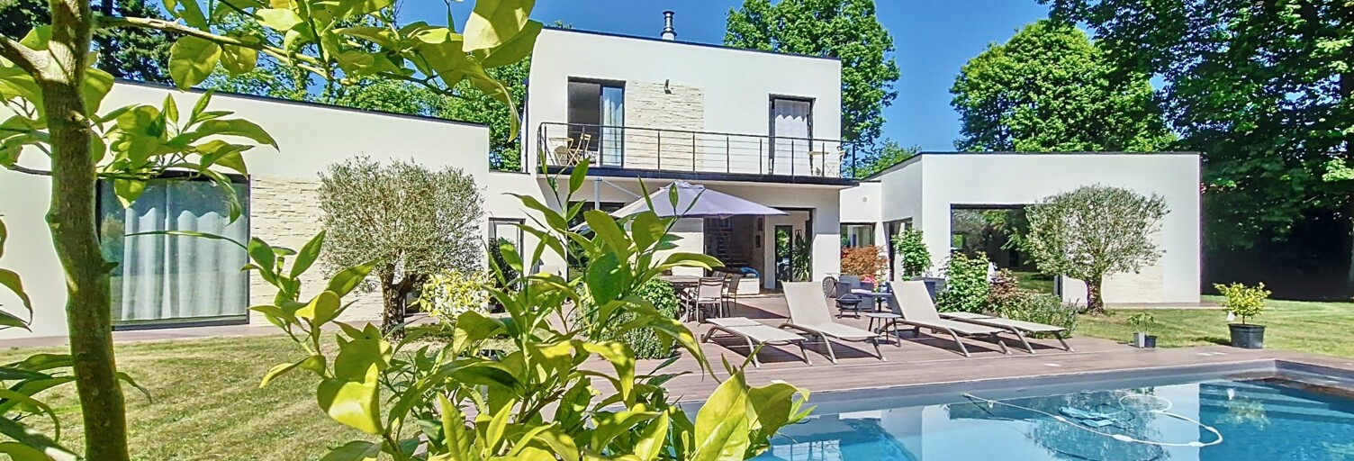 Maison 8 Pièces 262 m² à vendre à Saint-Fargeau-Ponthierry (77310)