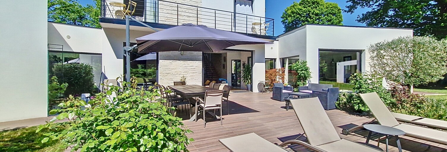 Maison 8 Pièces 262 m² à vendre à Saint-Fargeau-Ponthierry (77310)