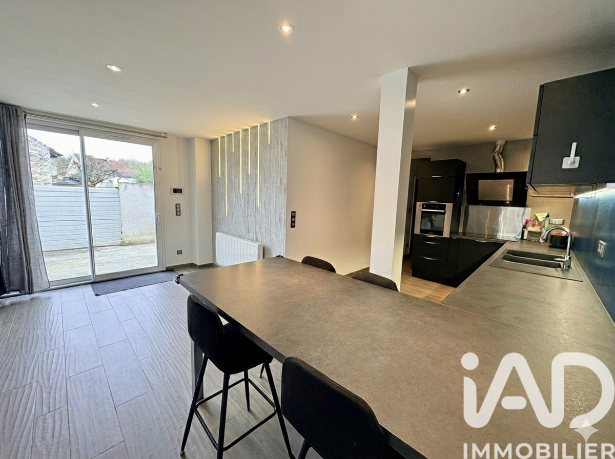 Vente Appartement 5 pièces - Photo 2