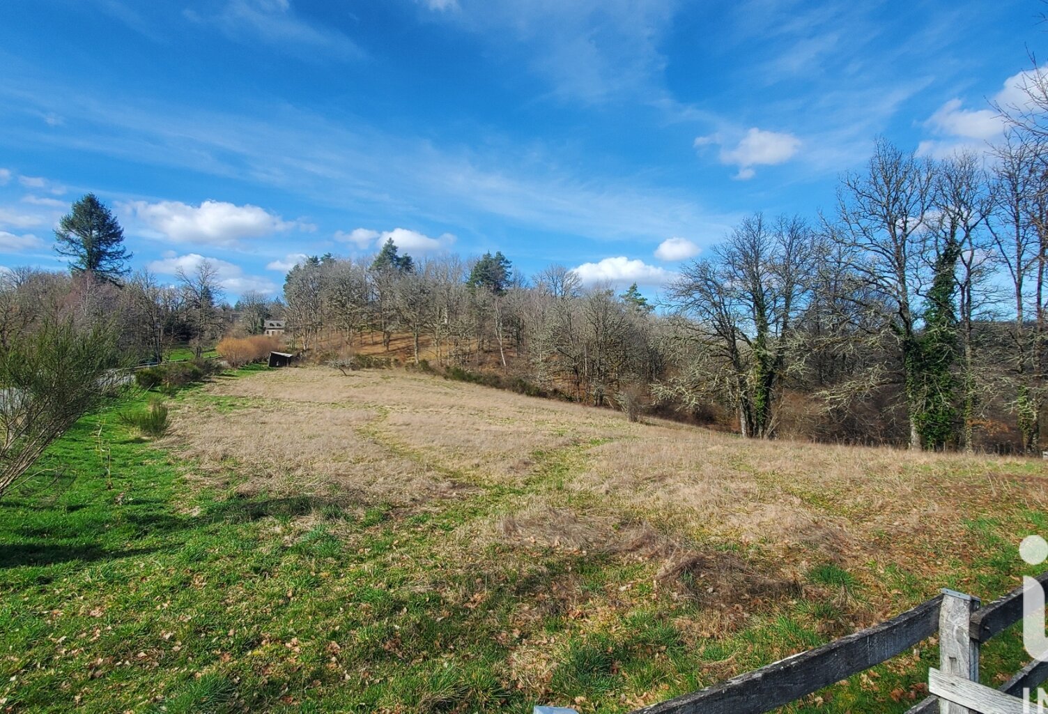 Vente Terrain 2 200 m&sup2; — photo 1
