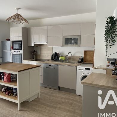 Appartement 4 pièces 235000 €