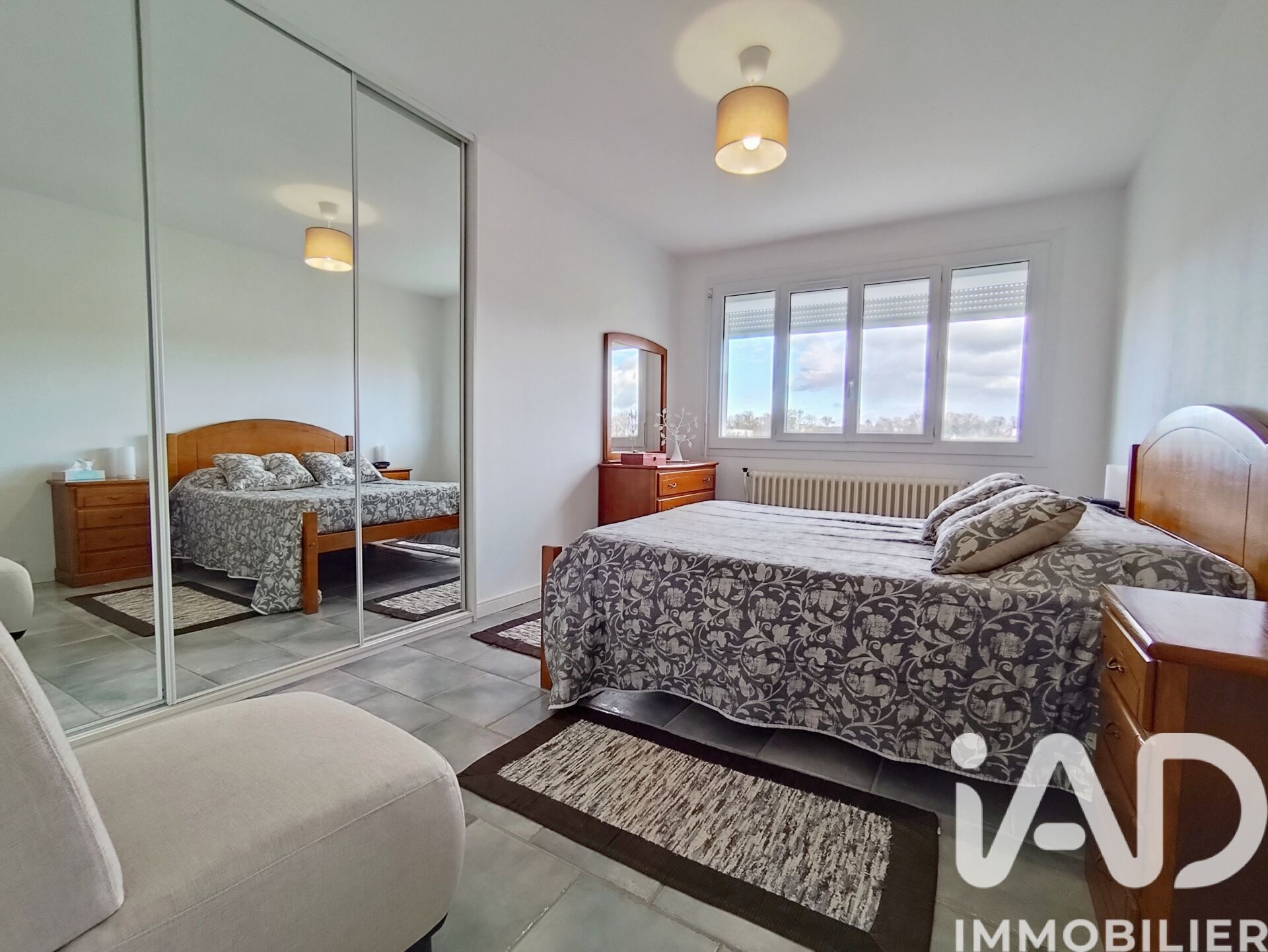 La-Chapelle-St-Mesmin - 113m² - 5p. - 3ch.