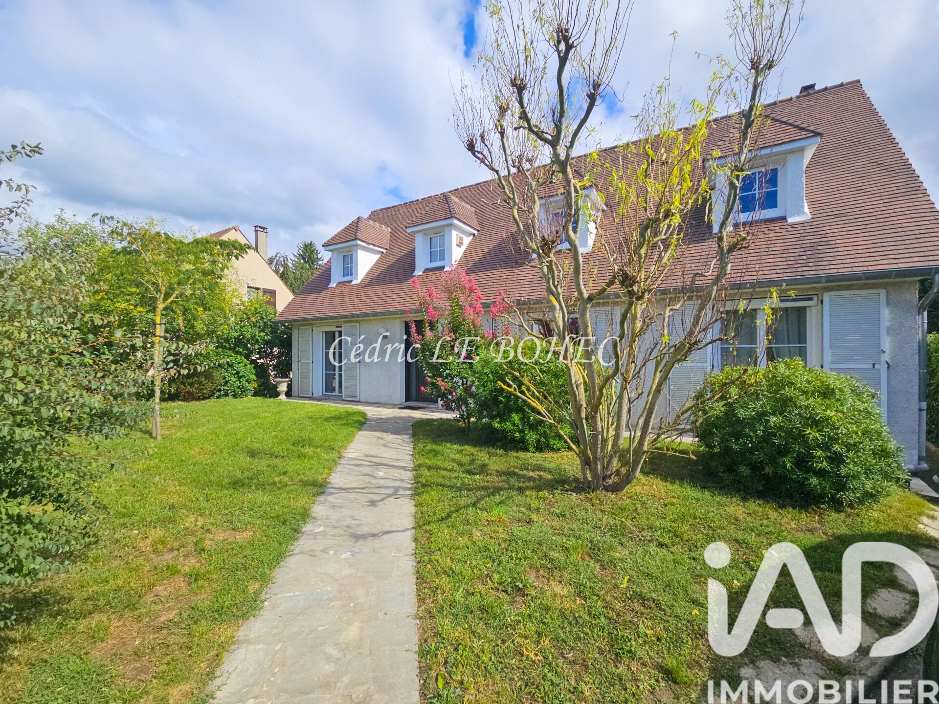 Vente Maison/villa 8 pièces - Photo 2