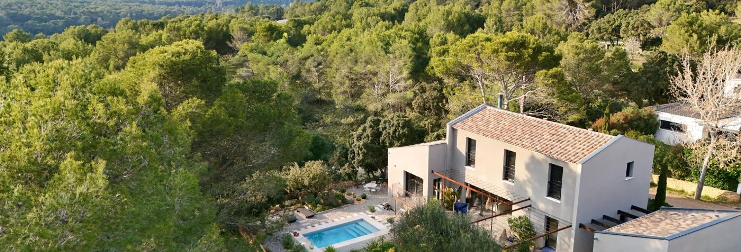 Maison 5 Pièces 130 m² à vendre à Cornillon-Confoux (13250)