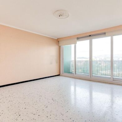 Appartement 4 pièces 179000 €