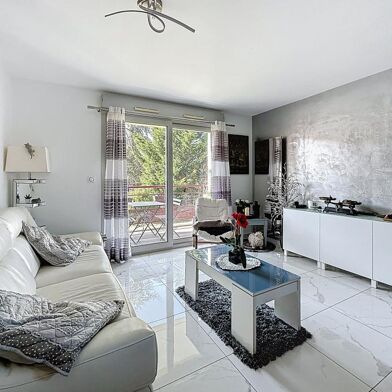 Appartement 3 pièces 319000 €