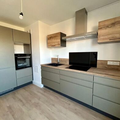 Appartement 4 pièces 123000 €