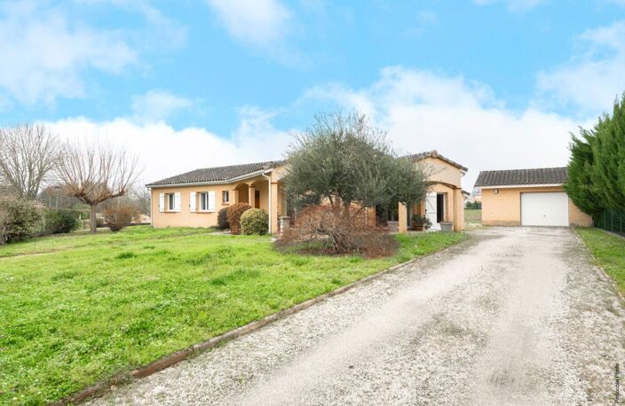 VERFEIL - Maison T4/T5 de 133 m², plain pied, parcelle piscinable de 1 000 m², DPE C — photo 2