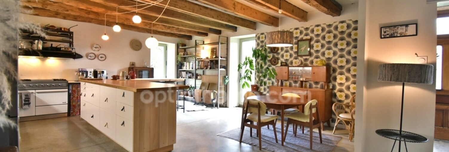 Maison 9 Pièces 303 m² à vendre à Vannes (56000)