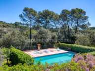 Grande propriété avec dépendances sur 1,6 ha — photo 3