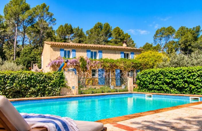 Grande propriété style provençal avec dépendances sur 1,6 ha — photo 3