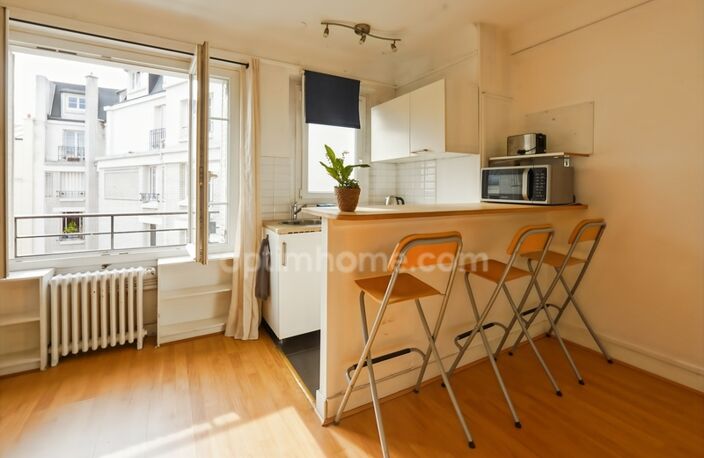 Studio calme et lumineux dans le 18ème arrondissement de Paris, à proximité du métro Guy Moquet — photo 5
