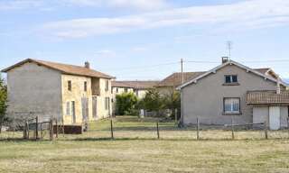 Immeuble  90 m² à vendre à La Tour-du-Pin (38110)