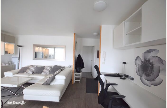 Appartement à vendre 3 pièces CERGY (95) avec cave et parking — photo 4