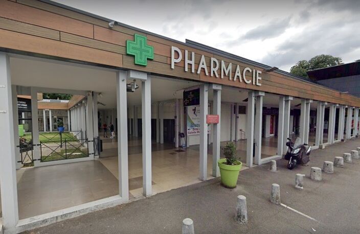 Dpt Rhône (69), à vendre LYON 5EME ARRONDISSEMENT MURS Local commercial de 87m2 dans la galerie marchande Auchan Champvert — photo 5