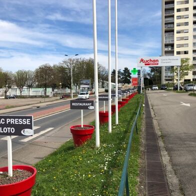 Commerce 2 pièces 1433 €