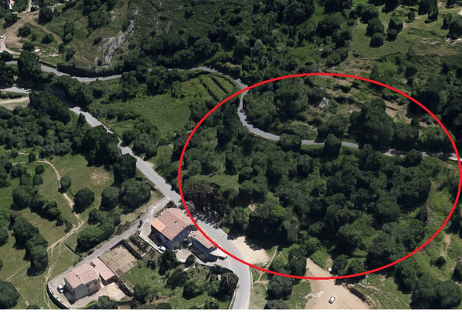 VENTE EXCLUSIVITE CATERI : Ensemble foncier de 6 000 m² à fort potentiel — photo 1