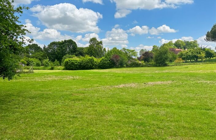 Dpt Gers (32), à EAUZE (32) terrain à vendre de 4586 m2 — photo 2